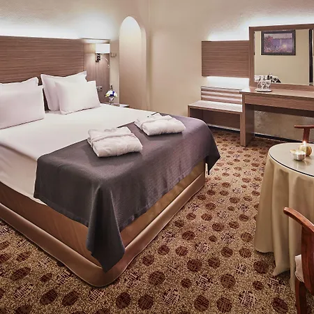 Guenes Merter Hotel Istanboel