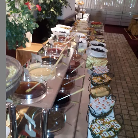 Guenes Merter Hotel Istanboel