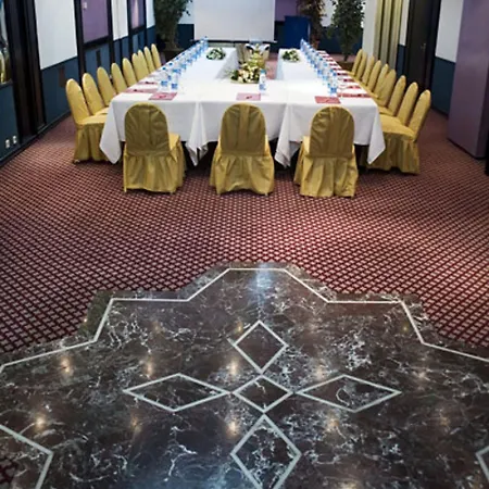 Hotel Guenes Merter 4*