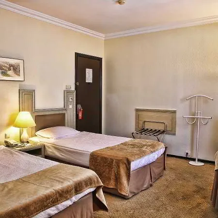 Guenes Merter Hotel Istanboel