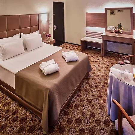 Guenes Merter Hotel