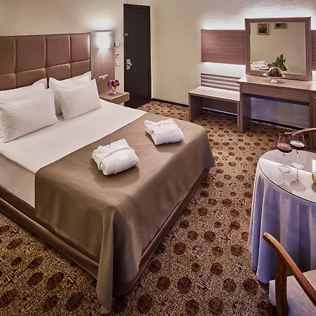 Güneş Merter Hotel