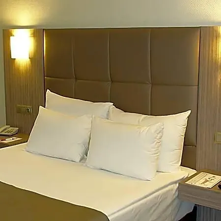 Guenes Merter 4* Стамбул