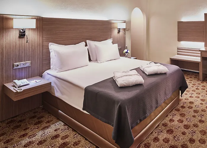 Guenes Merter Отель Стамбул