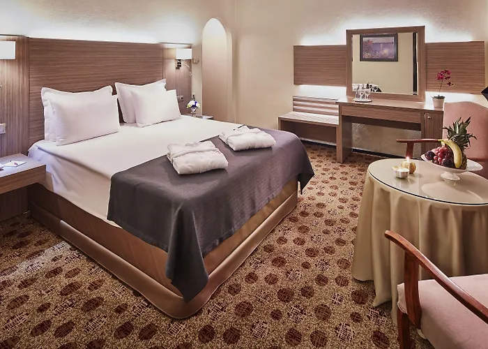 Guenes Merter Отель Стамбул