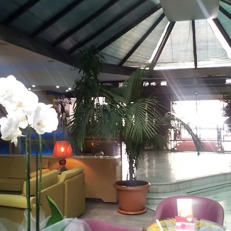 Güneş Merter 4*