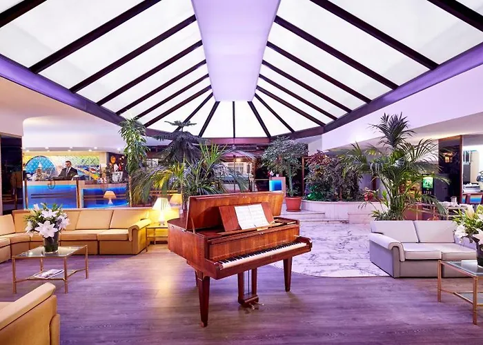 Отель Guenes Merter Стамбул